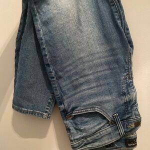 Lucky Brand Skinny Blue Jeans